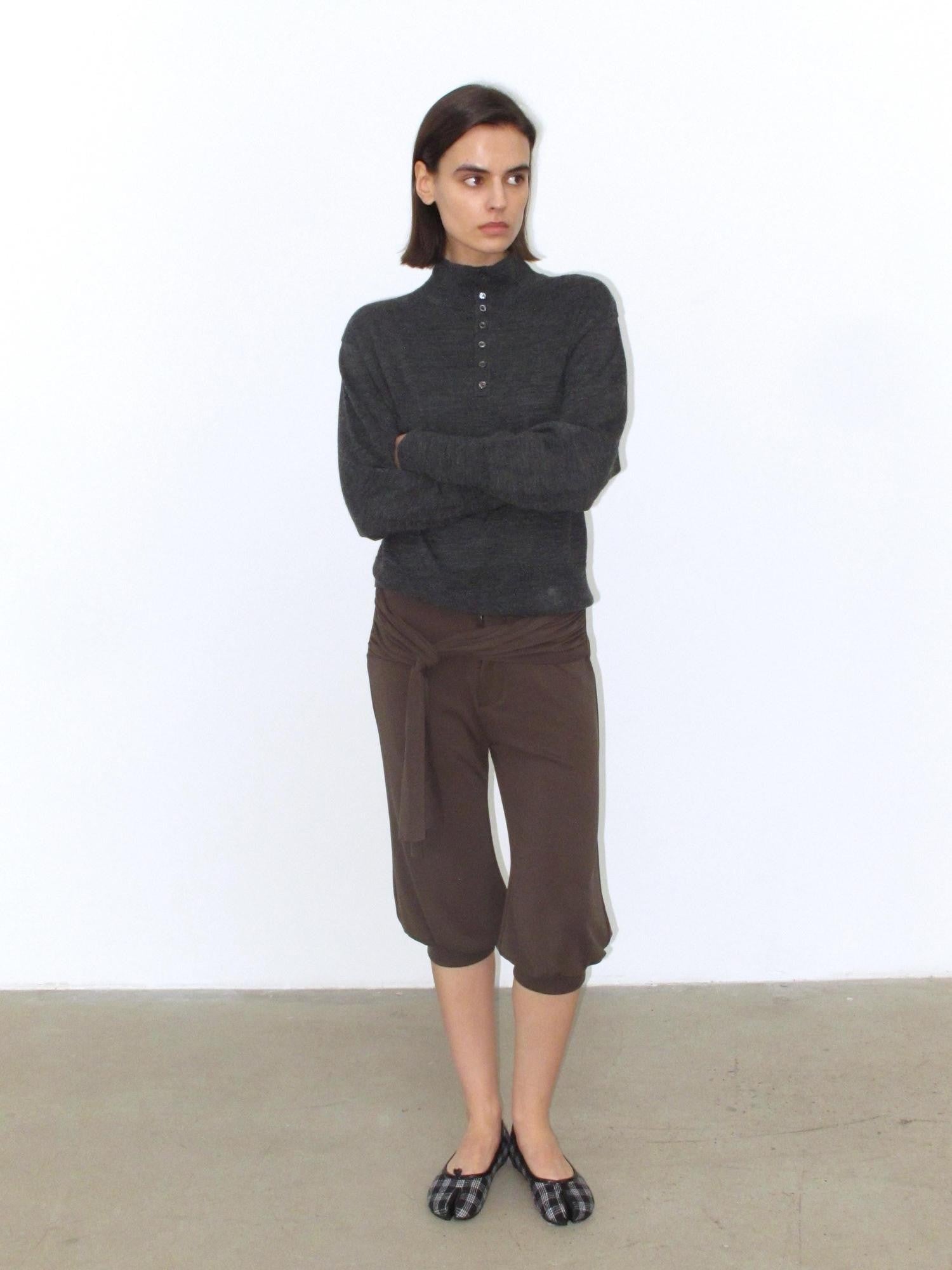 Mito de dar Chestnut Brown Sandwashed Knit Drawstring Tulip Cuff Women&