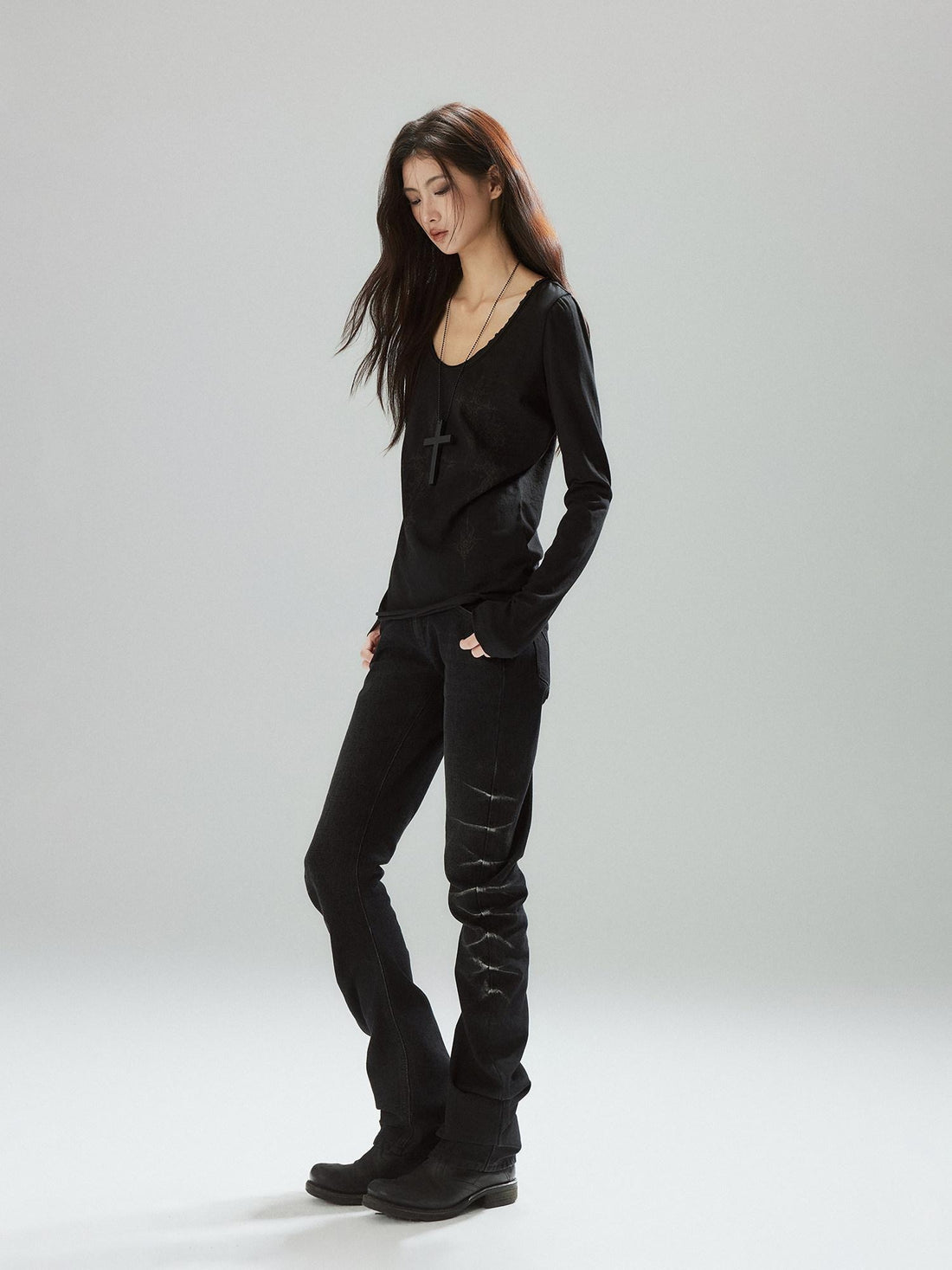 Low pixel Pleated Low Rise Black Micro Stretch Street Slim Everyday Straight Leg Jeans