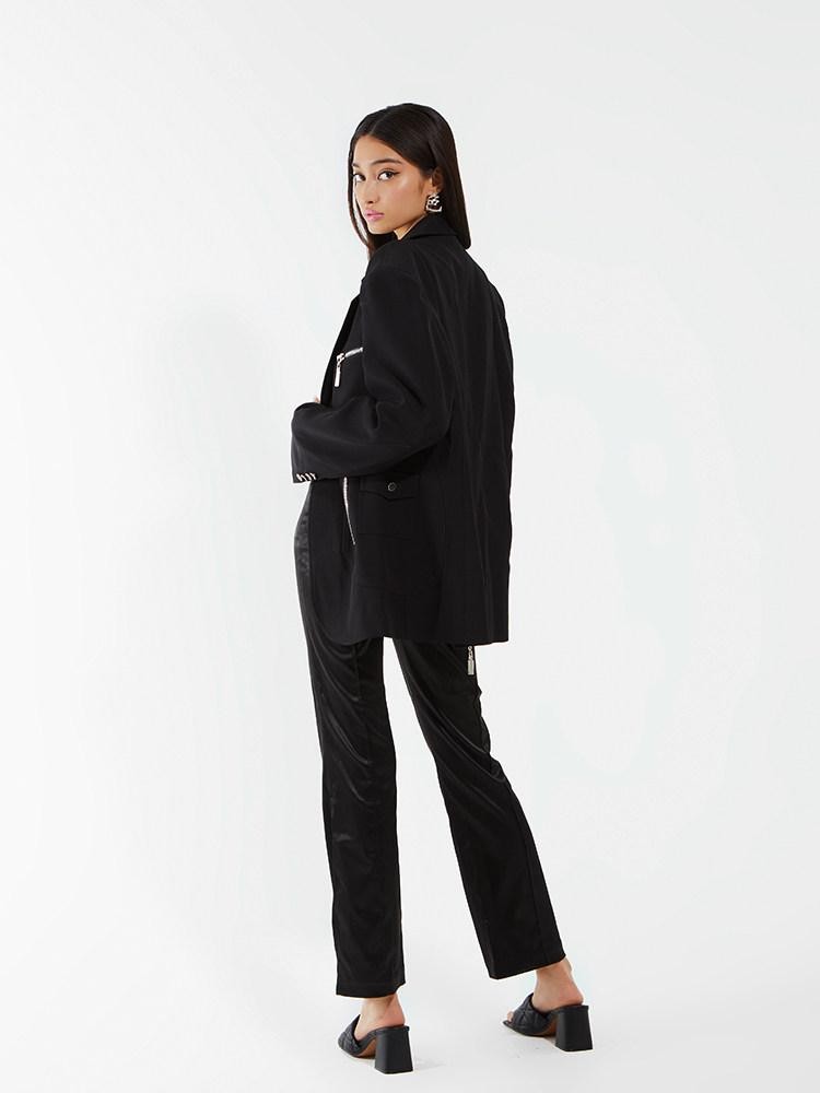 JYOSEI Black Padded Shoulder Loose Fit Single Button Pockets Women&