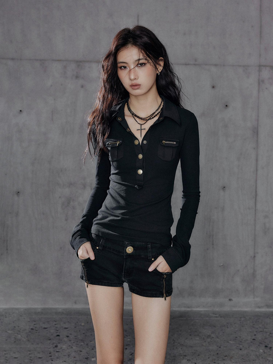 Low pixel Slim Fit Utility Knit Pullover Women Black Turndown Collar Long Sleeve T-Shirts