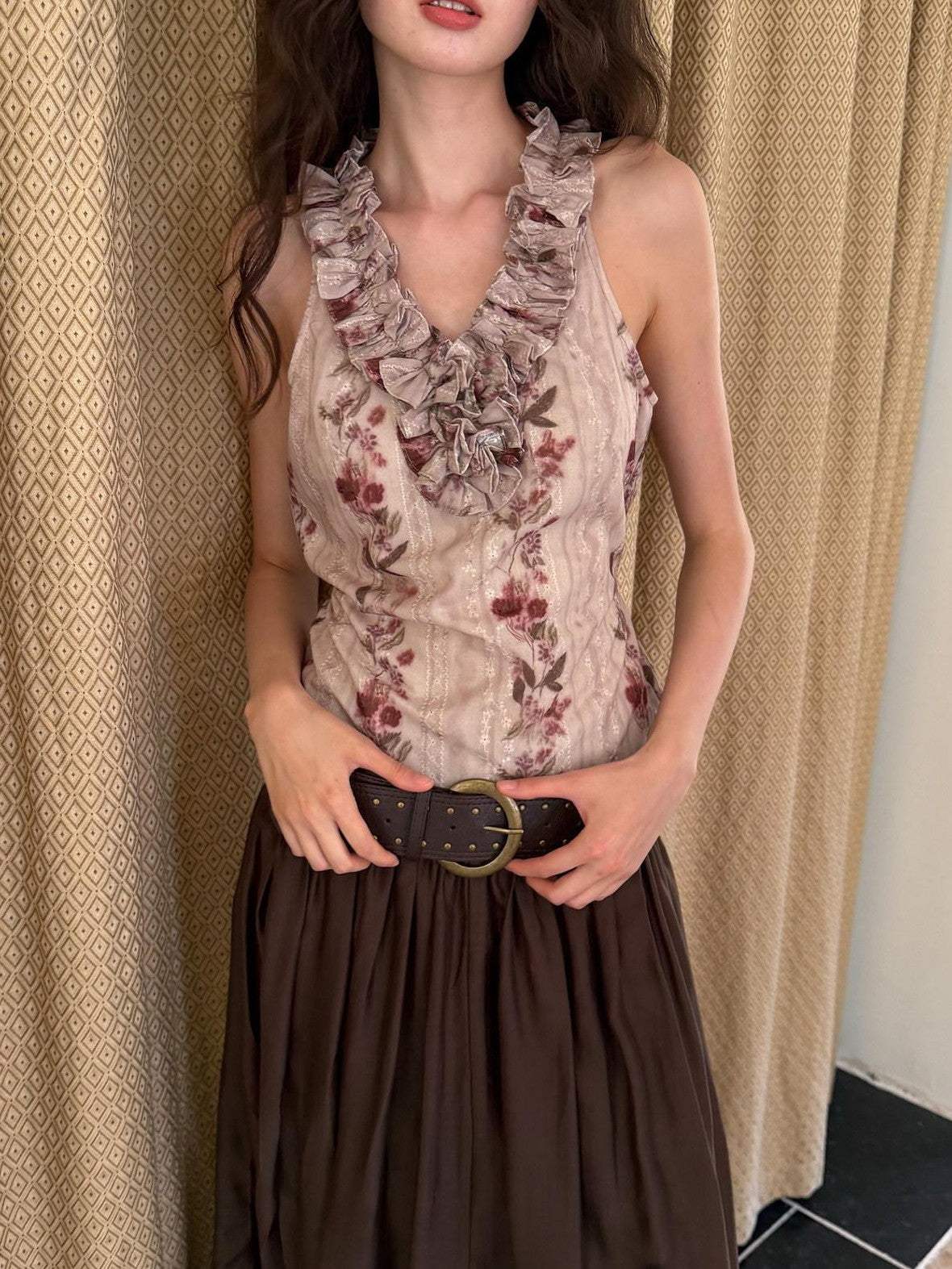 9rotic Floral Embroidered V-neck Ruffle Cinched Waist Tie Women&