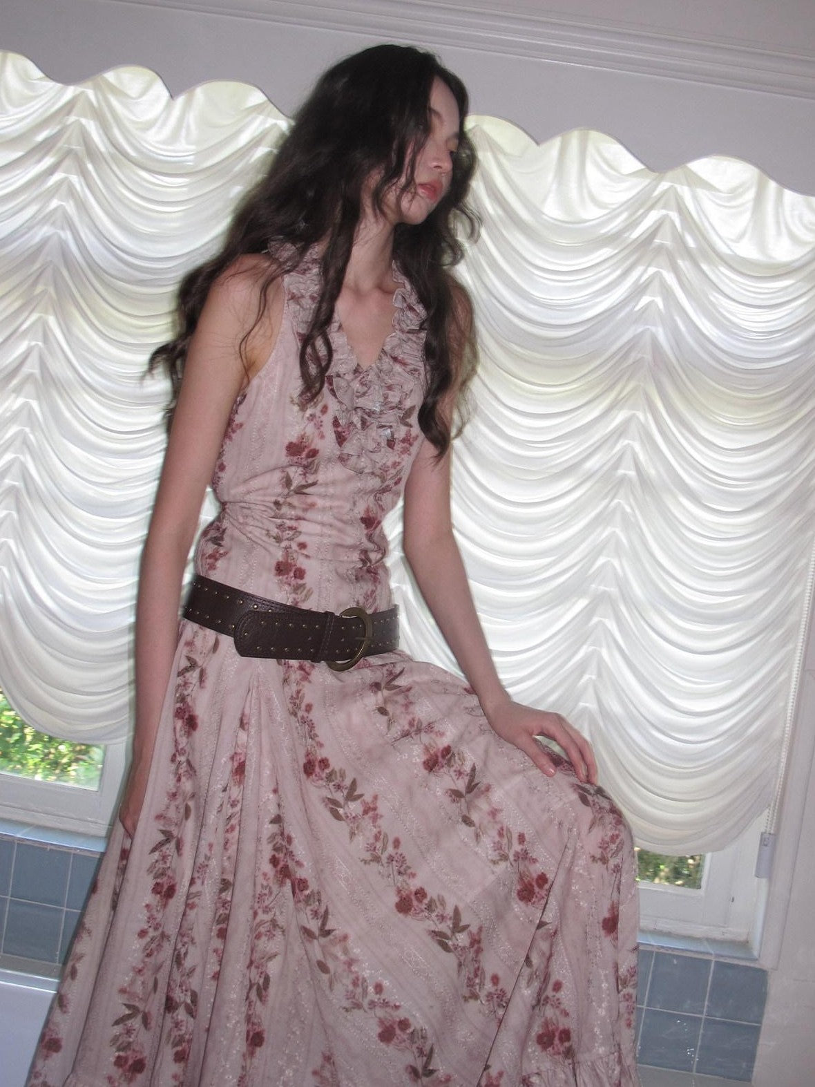 9rotic Floral Embroidered V-neck Ruffle Cinched Waist Tie Women&