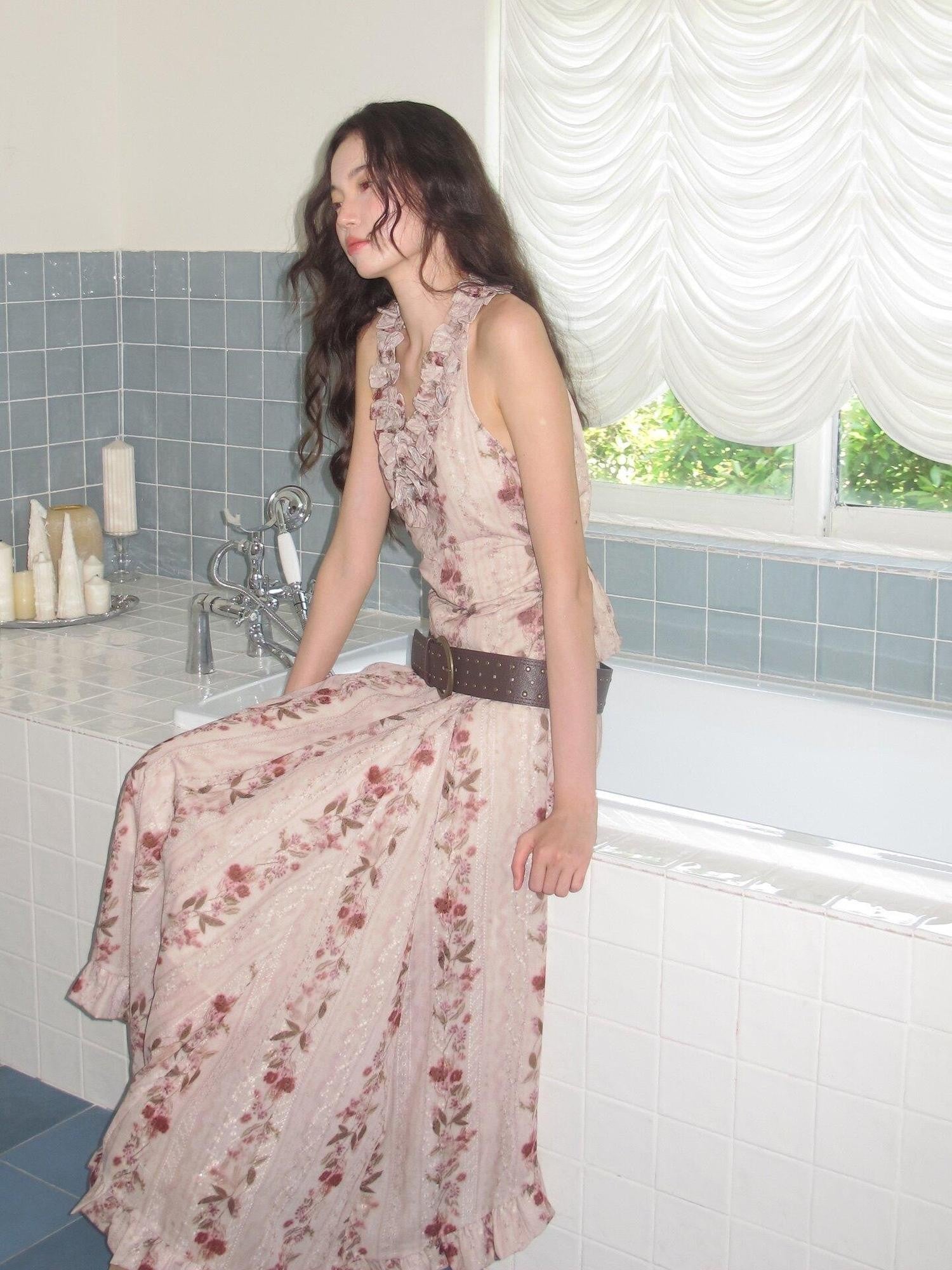 9rotic Floral Embroidered V-neck Ruffle Cinched Waist Tie Women&