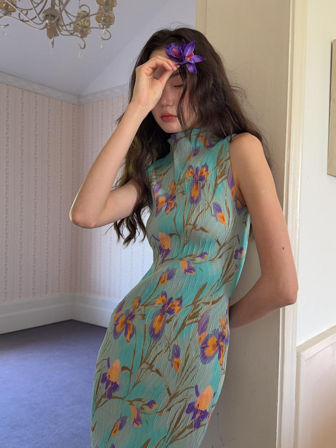 9rotic Mint Green Sleeveless Pleated Iris Print Women&