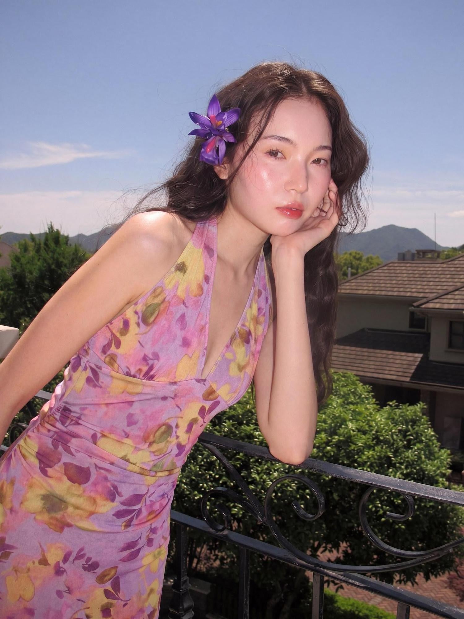 9rotic Purple Ombre Hibiscus V-neck Tie Waist Women&