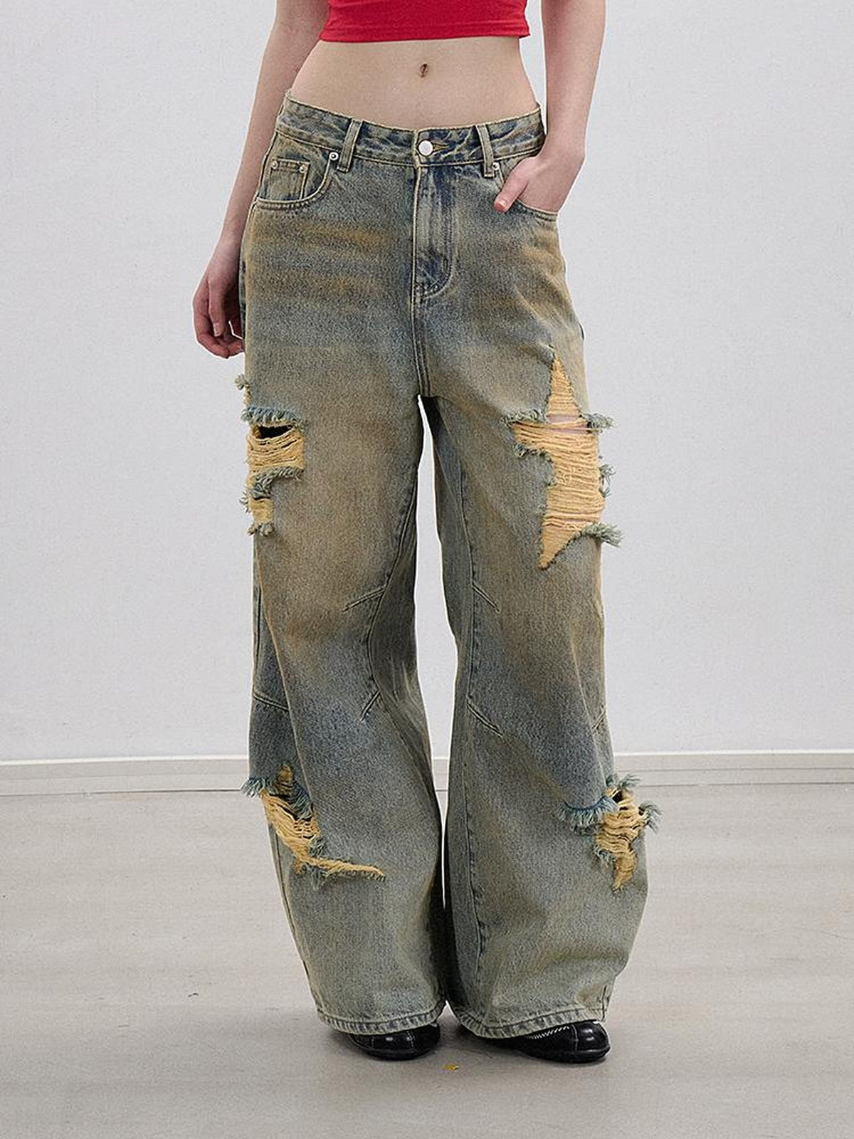 AE30 Saint Embroidered Star Washed Distressed Straight Leg Women&