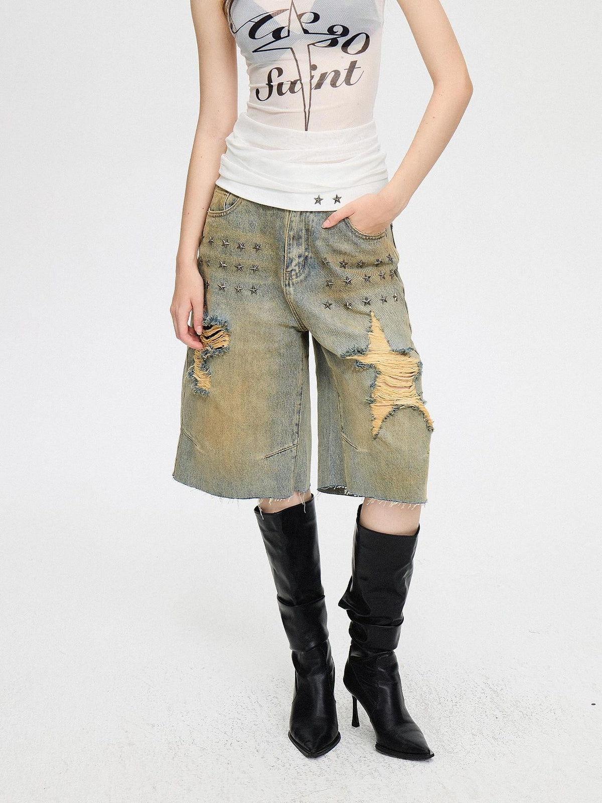 AE30 Saint Studded Star Distressed Loose Fit Women&