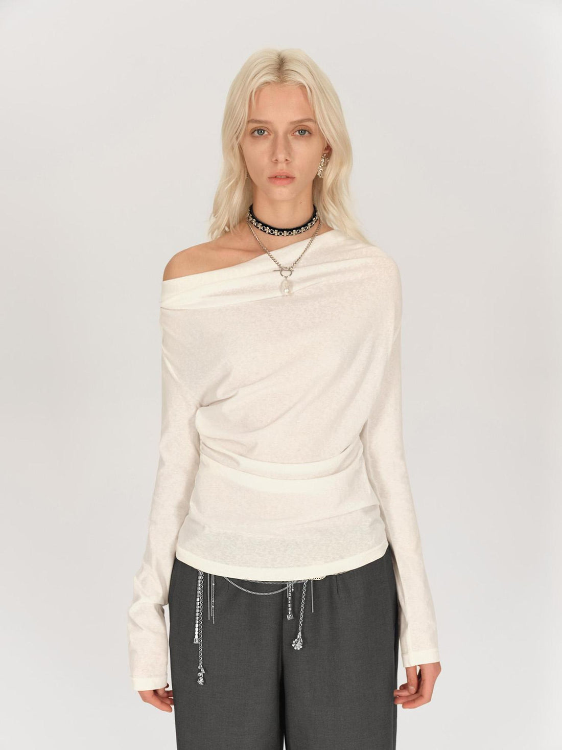 AFTADAWN Asymmetric Draped Back Chain Detail Tunic Top