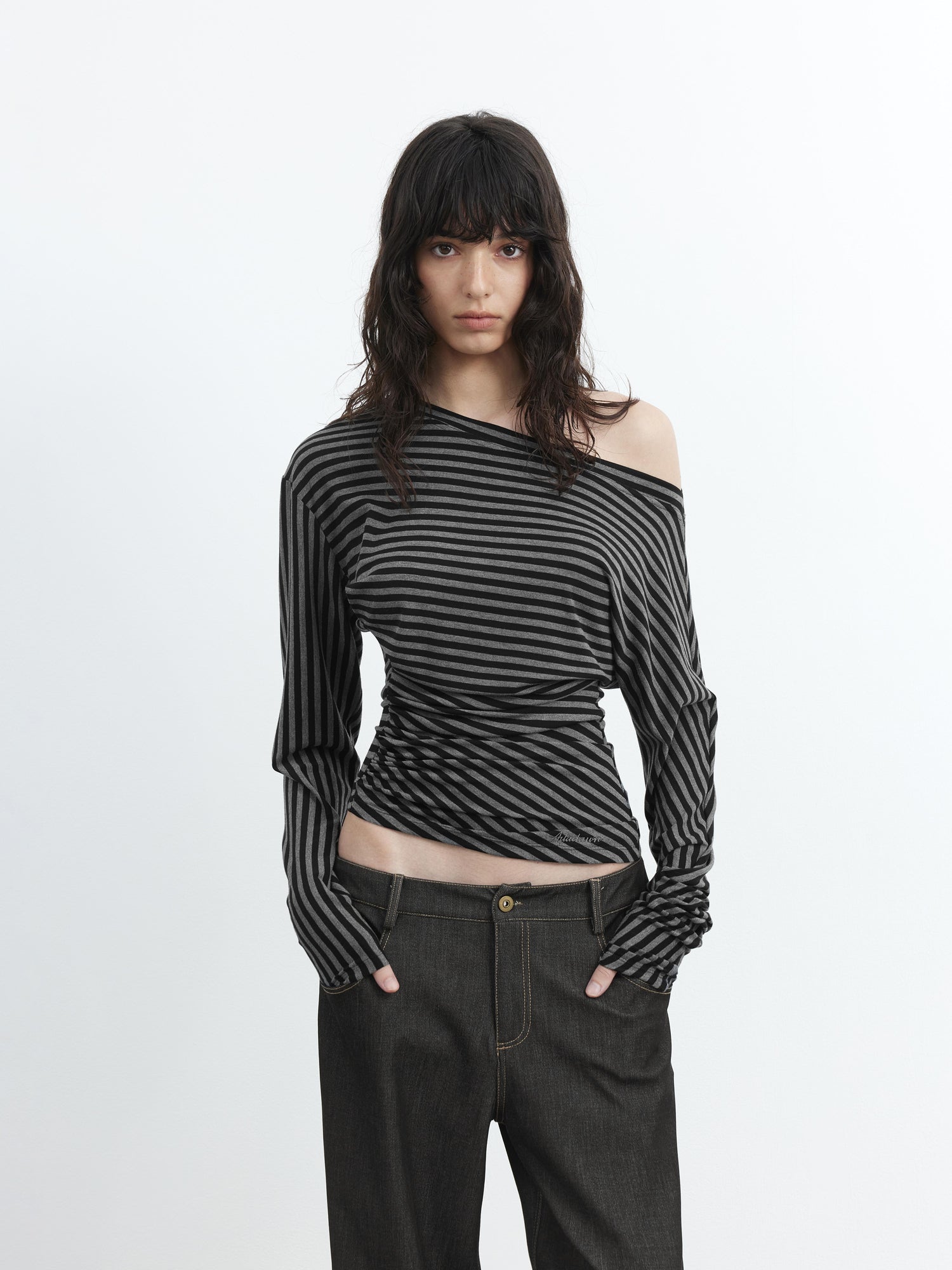 AFTADAWN Asymmetric Shoulder Striped Lyocell Top