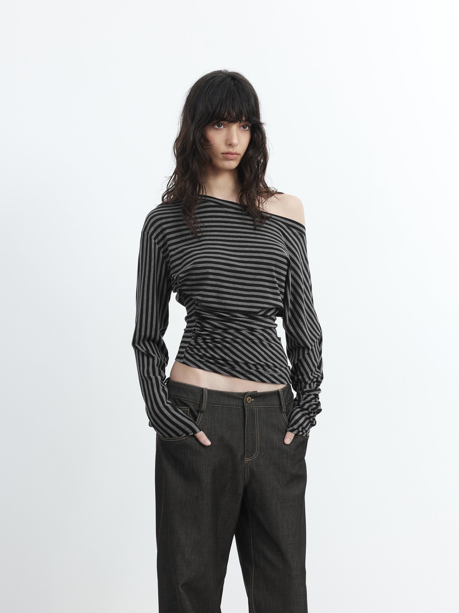 AFTADAWN Asymmetric Shoulder Striped Lyocell Top