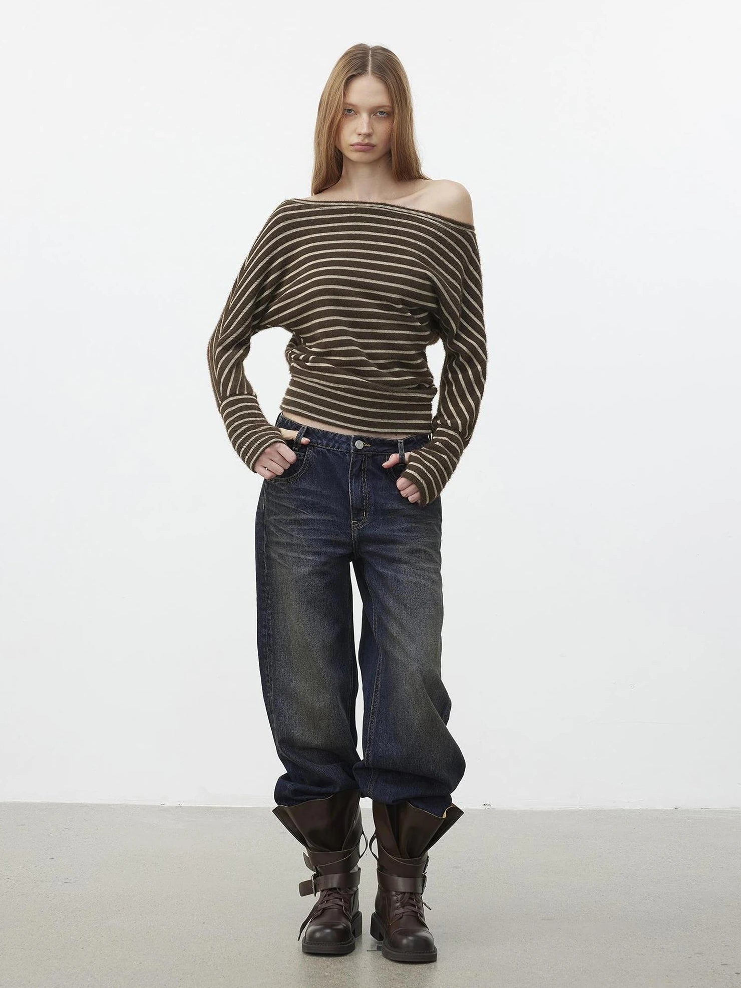 Asymmetric Shoulder Textured Crop Top T-shirt