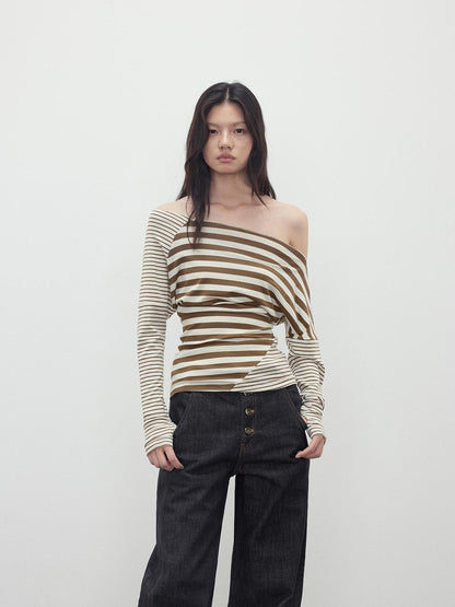 AFTADAWN Asymmetric Stripe Contrast Slash Neck Fitted Top