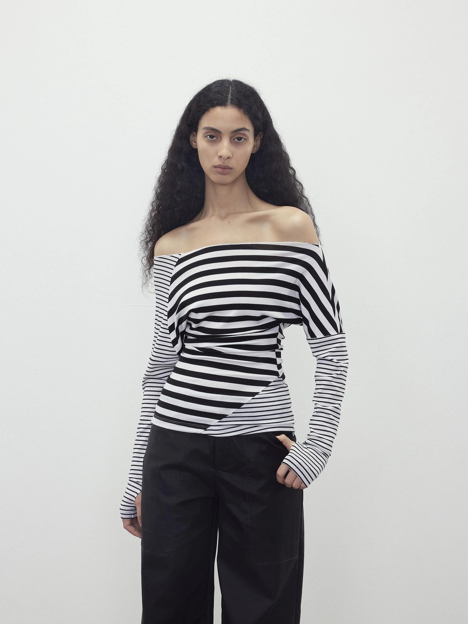 Asymmetric Stripe Contrast Slash Neck Fitted Top