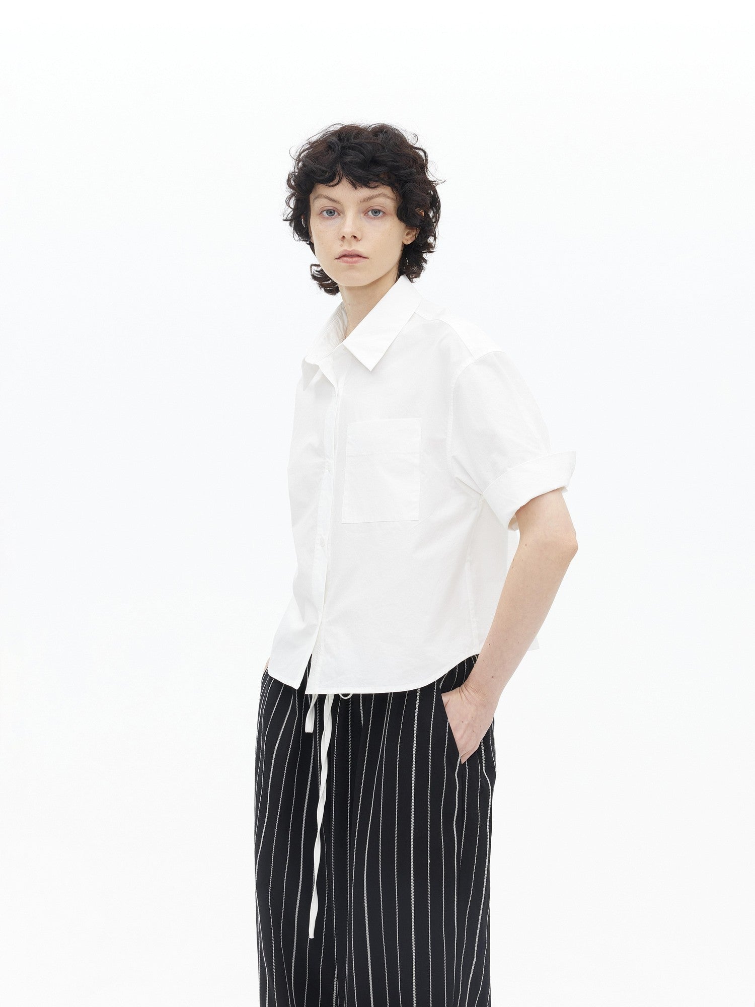 AFTADAWN Boxy Micro Pleat Texture Large Pocket Cuffed Women&