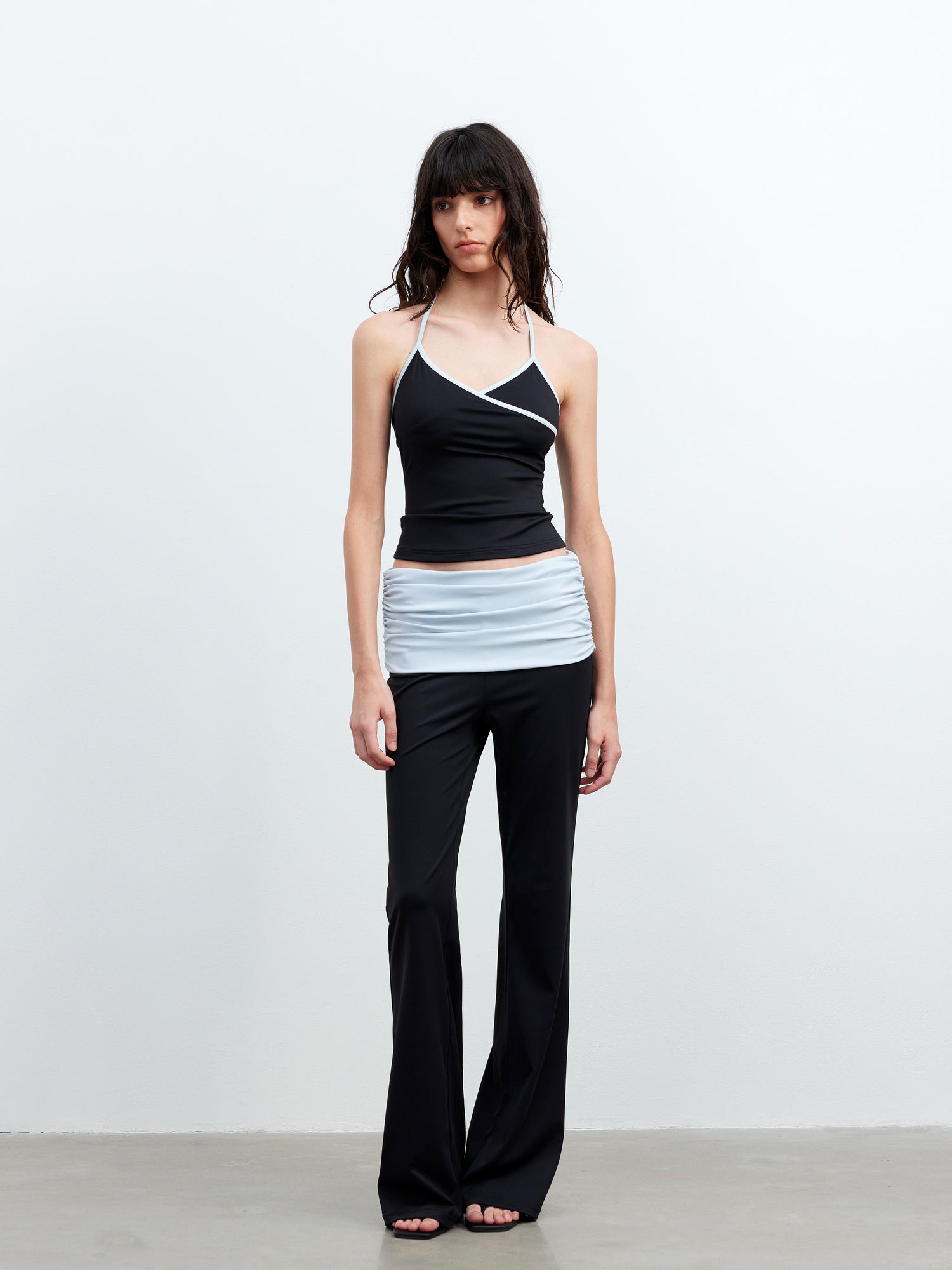 AFTADAWN Cool Feel V-neck Long Sleeve Mesh Top With Contrast Trim And Flared Trousers Set