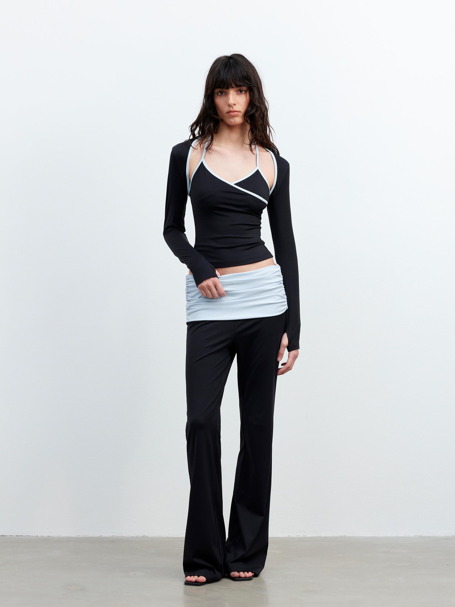 AFTADAWN Cool Feel V-neck Long Sleeve Mesh Top With Contrast Trim And Flared Trousers Set