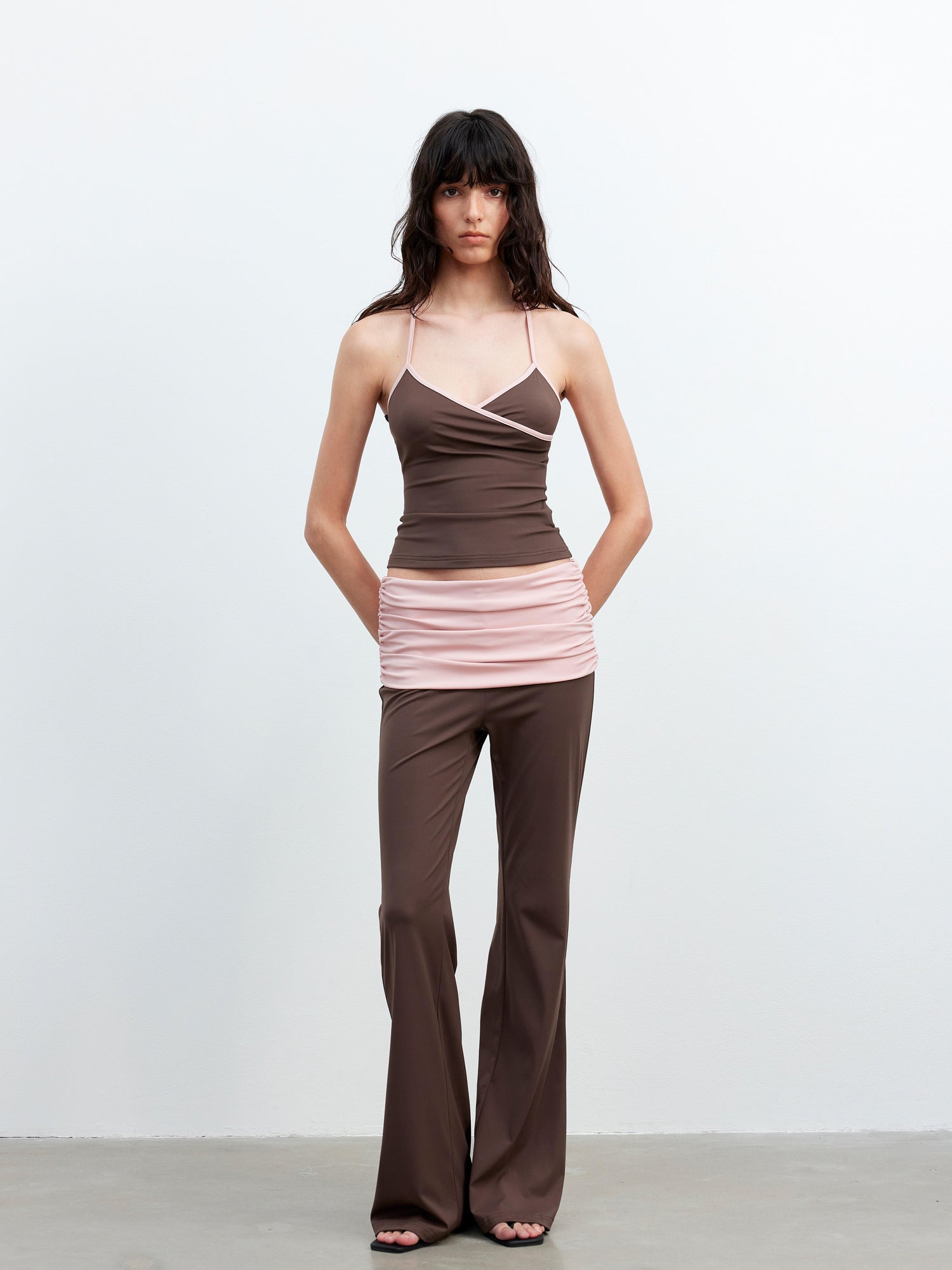 AFTADAWN Cool Feel V-neck Long Sleeve Mesh Top With Contrast Trim And Flared Trousers Set