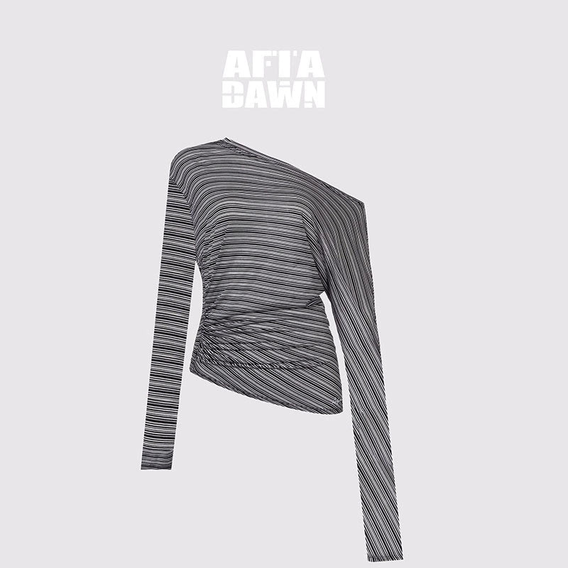 AFTADAWN_Cool_Sense_Asymmetrical_Pleated_Stripe_V-neck_T-shirt_Long_Sleeve_MISSTT