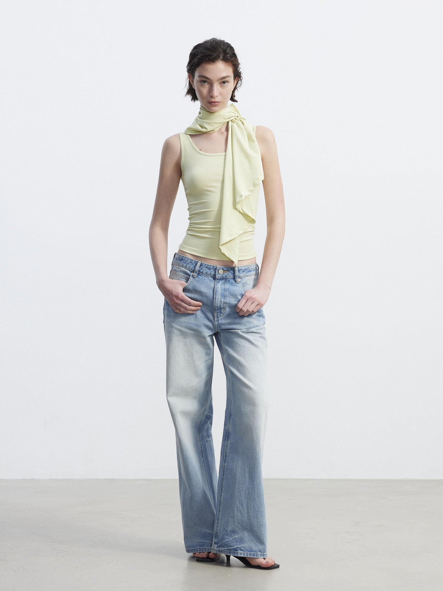 AFTADAWN Cropped Removable Overlay U Neck H Cut Women&