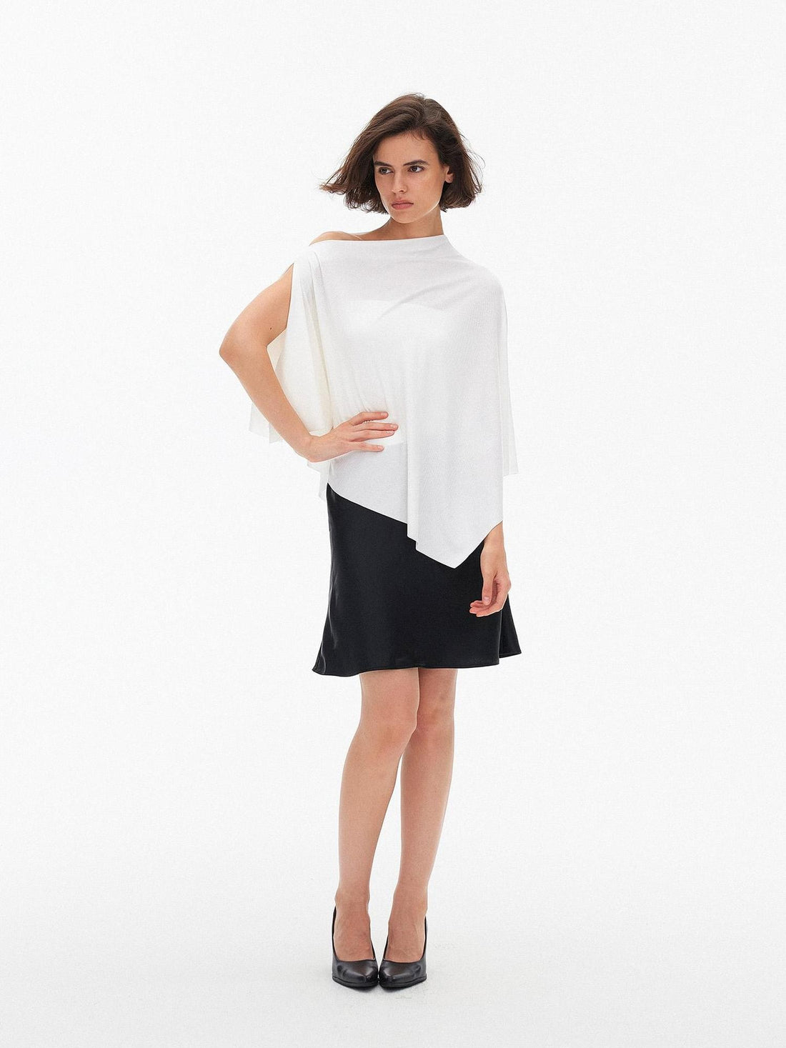 AFTADAWN Draped One Shoulder Batwing Sleeve Solid Loose Fit Lyocell Women&