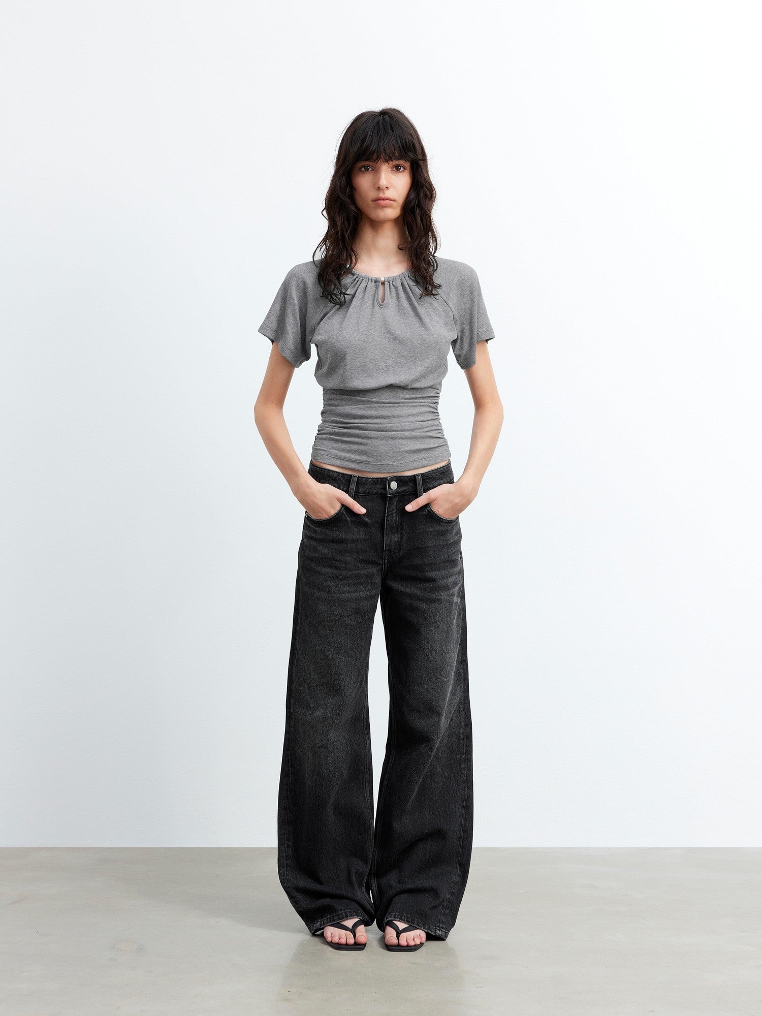 AFTADAWN Grey Ruched Beaded Cutout Round Neck Slim Women&