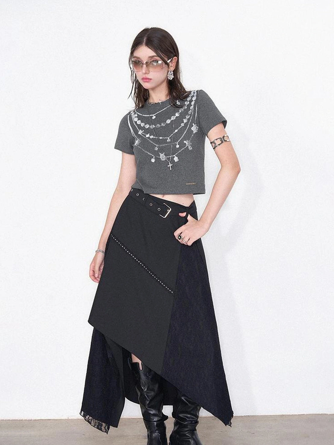 AFTADAWN Lost Necklace Print Tee Asymmetric Lace Skirt T-shirt