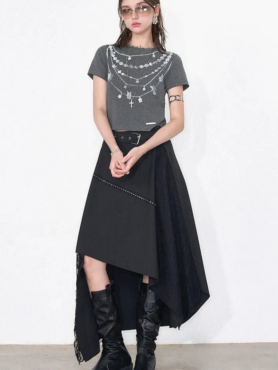 AFTADAWN Lost Necklace Print Tee Asymmetric Lace Skirt T-shirt