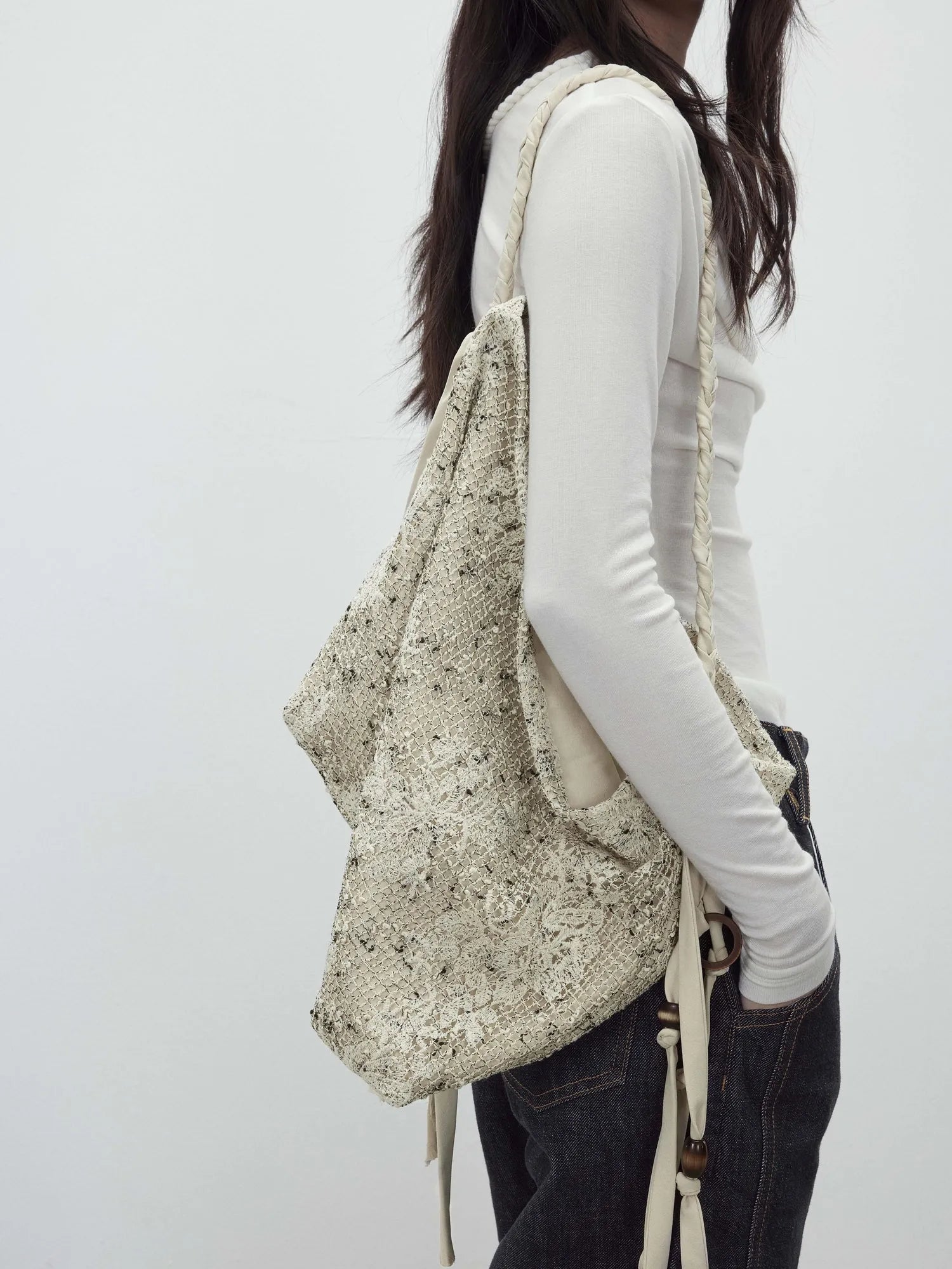 Mesh Beaded Fringe Tote With 3D Pattern