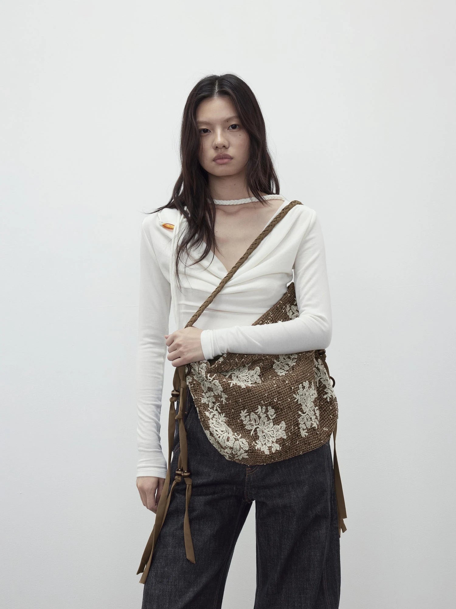 Mesh Beaded Fringe Tote With 3D Pattern