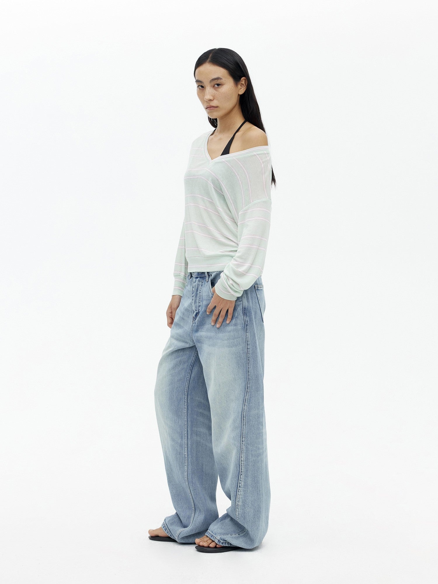 AFTADAWN Mint Contrast Stripe V-neck Women&