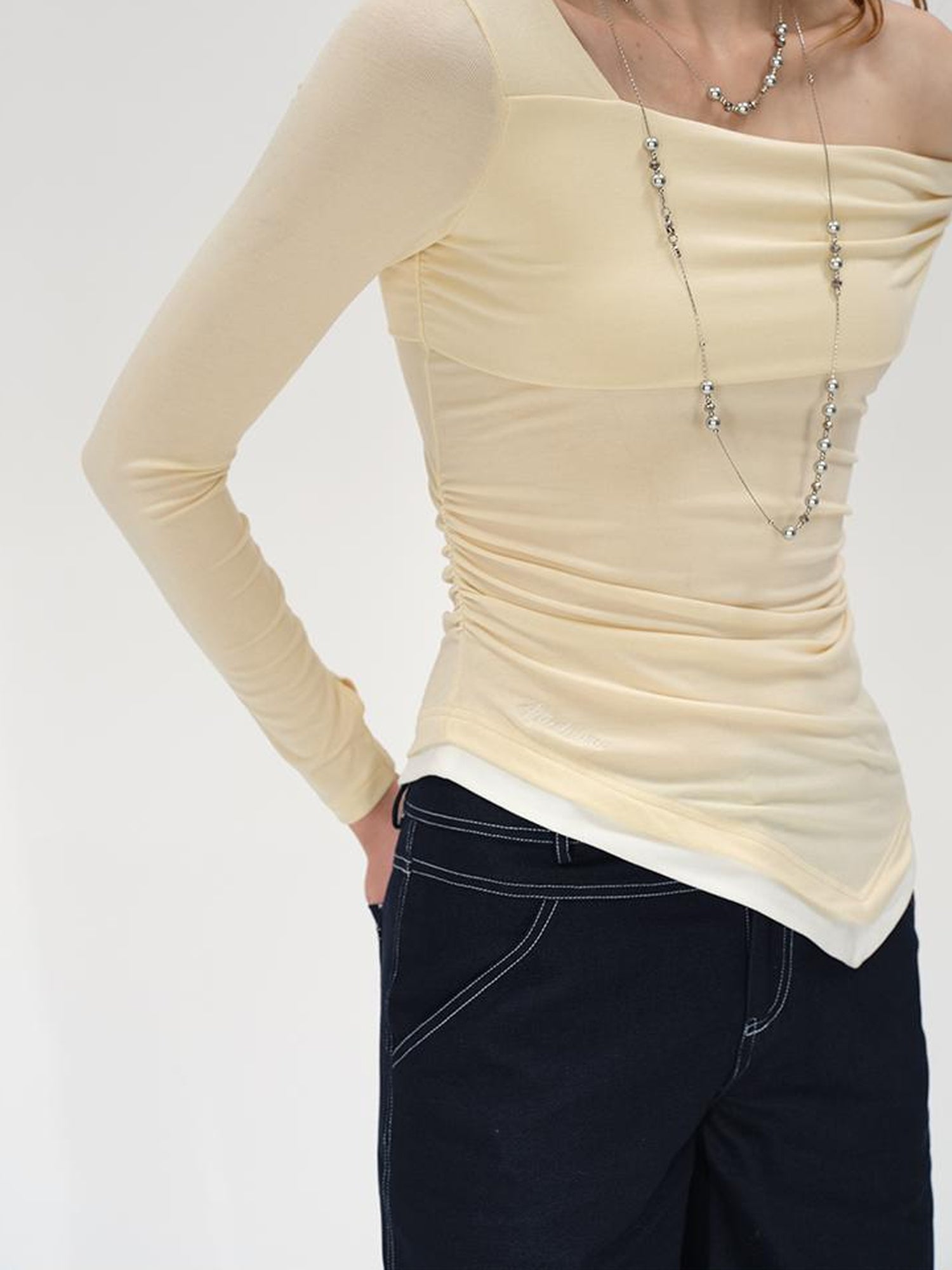 AFTADAWN Off Shoulder Color Block Hem Knitted Tee