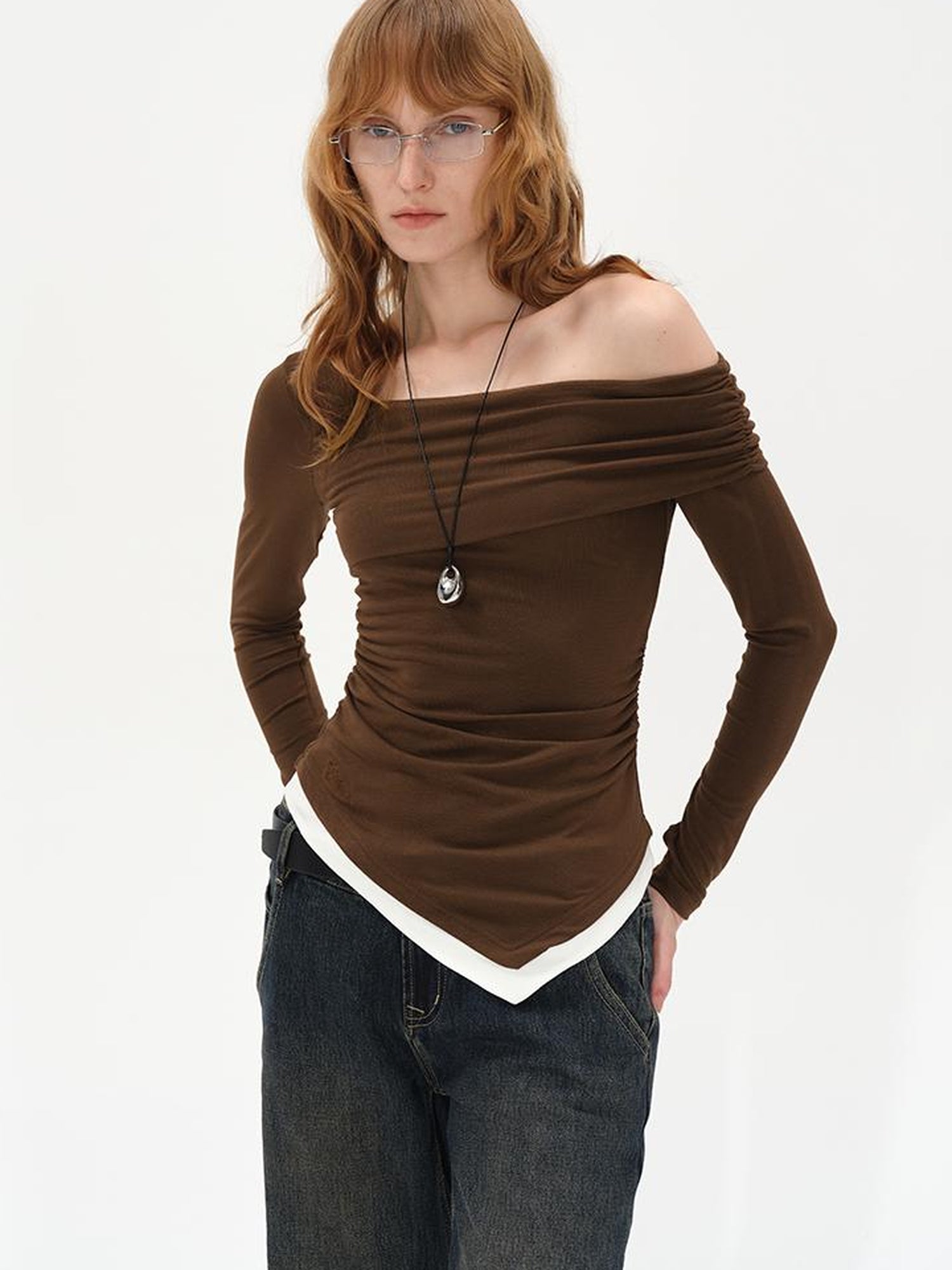 AFTADAWN Off Shoulder Color Block Hem Knitted Tee