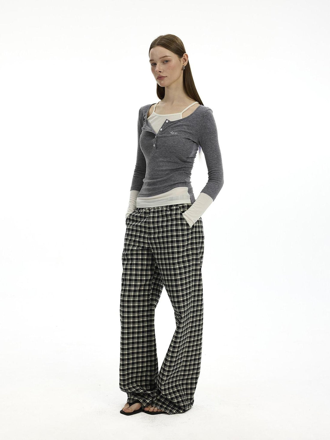 AFTADAWN Plaid Relaxed Mid Rise Natural Waist Pocketed Zip Fly Women&