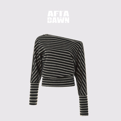 AFTADAWN_Plush_Striped_Asymmetric_Shoulder_Women&