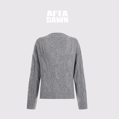 AFTADAWN_Relaxed_Thick_Cable_Knit_V-neck_Women&