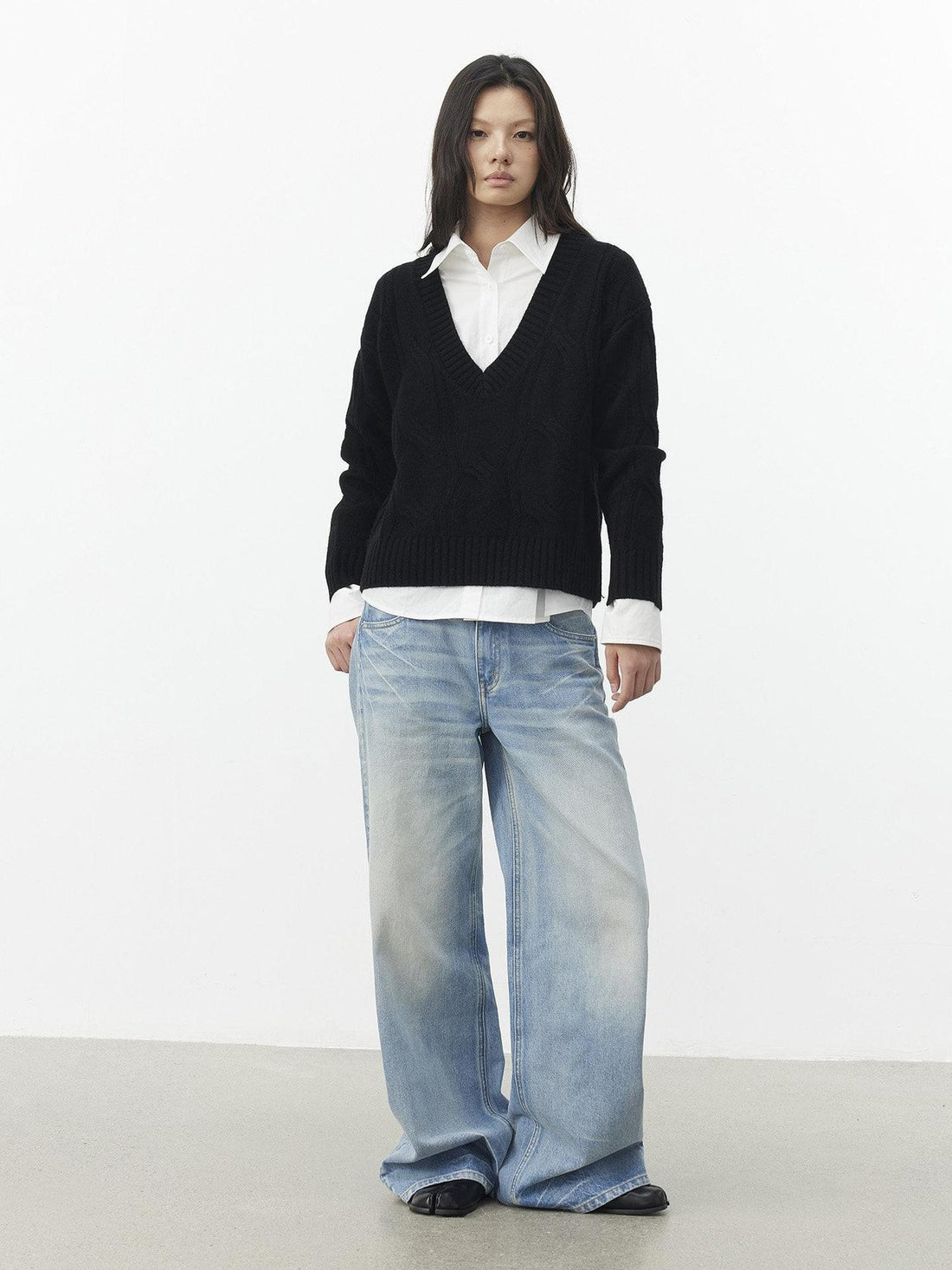 AFTADAWN Relaxed Thick Cable Knit V-neck Women&