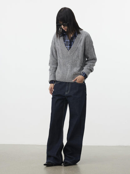 AFTADAWN Relaxed Thick Cable Knit V-neck Women&