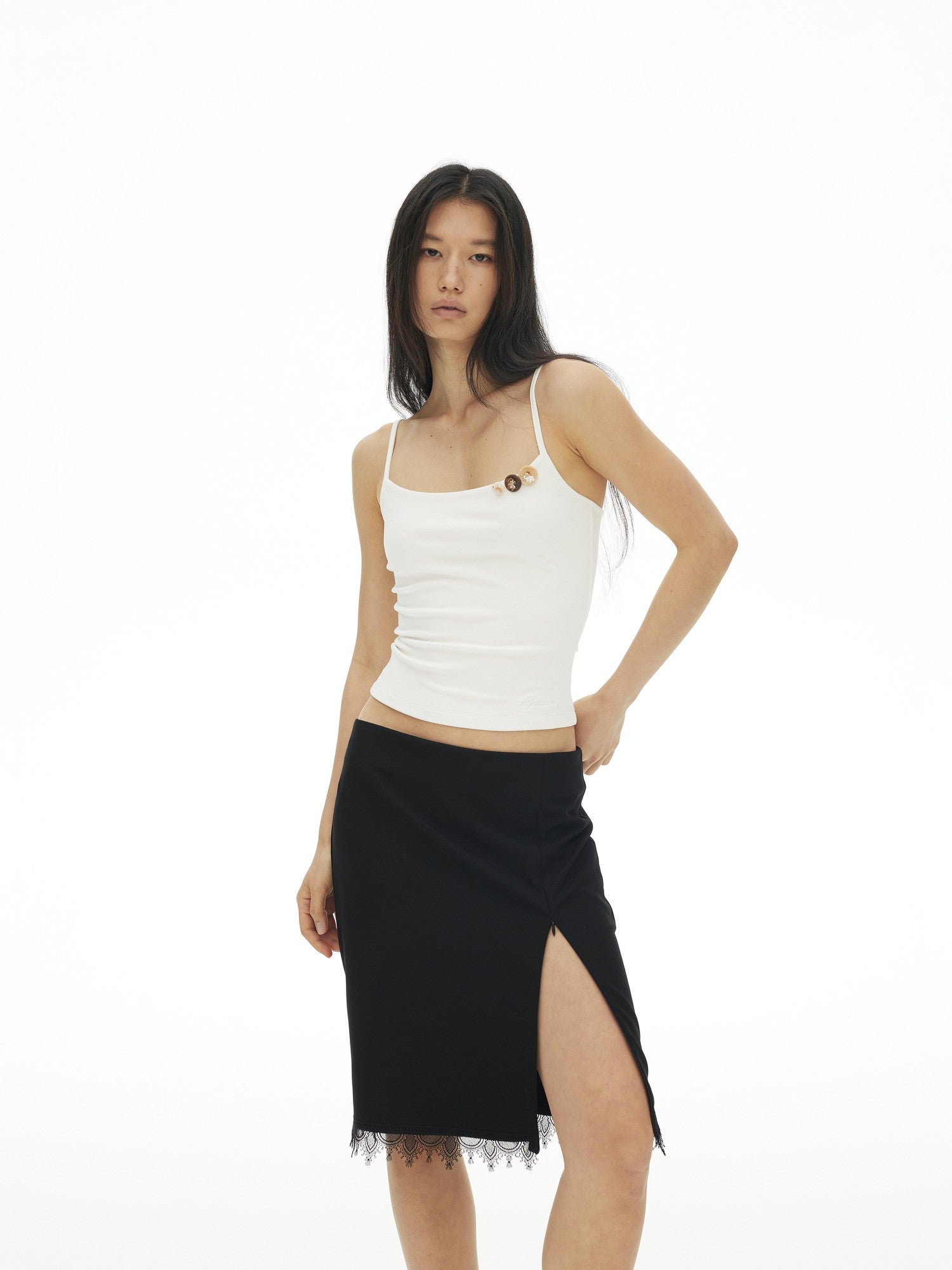 AFTADAWN Ribbed Three Button Thin Straps Cropped Women&