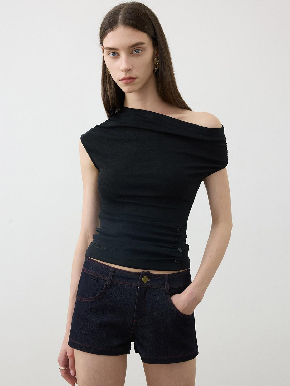 AFTADAWN Ruched Asymmetric Slanted Neck Women&