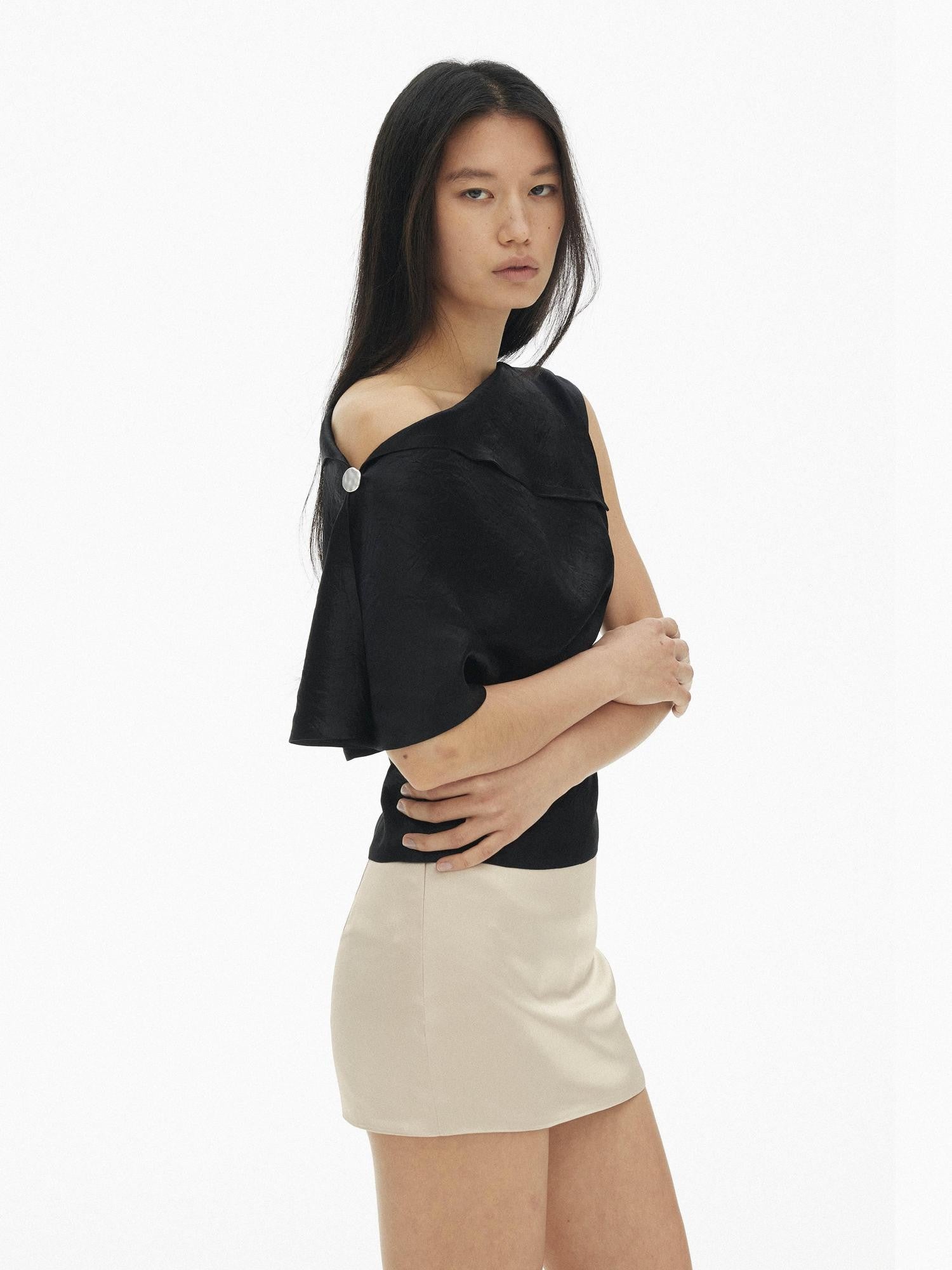 AFTADAWN Satin Asymmetric One Sleeve Button Waist Women&