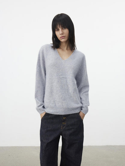 AFTADAWN Soft V-neck Knit Loose Fit Women&
