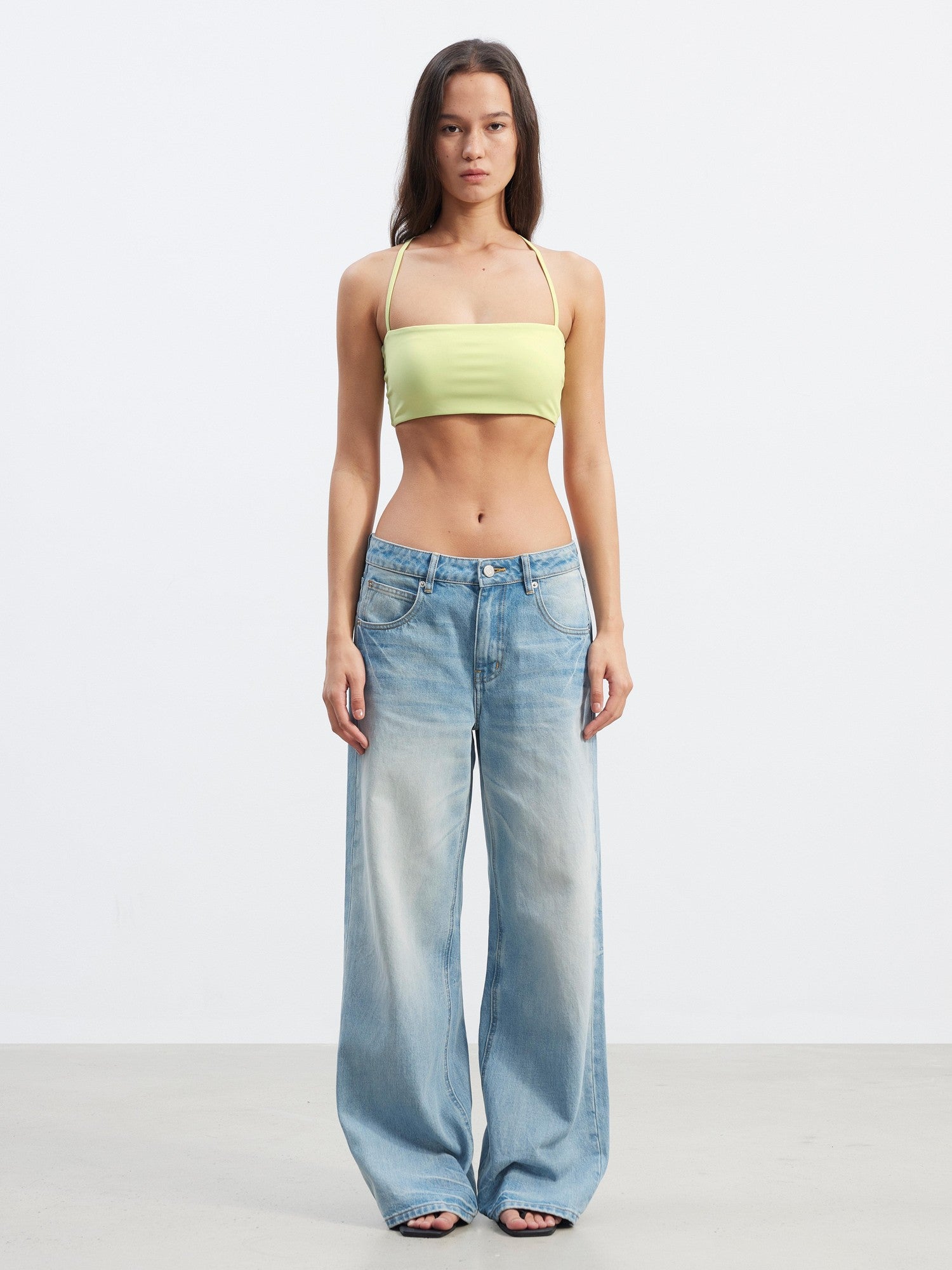 AFTADAWN Solid Cross Halter Open Back Removable Pad Cropped Women&