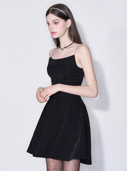AFTADAWN Starry Rhinestone Pearl Chain Cowl Neck Women&