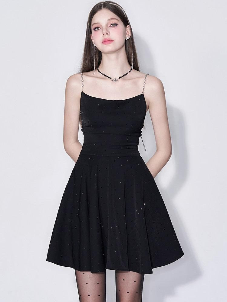 AFTADAWN Starry Rhinestone Pearl Chain Cowl Neck Women&