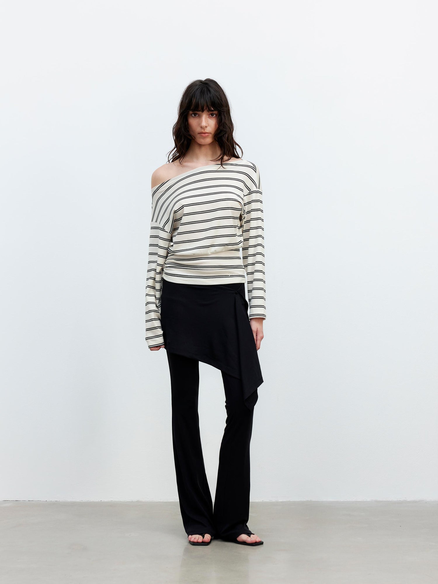 AFTADAWN Striped Asymmetric Shoulder Drop Sleeve Tunic Top
