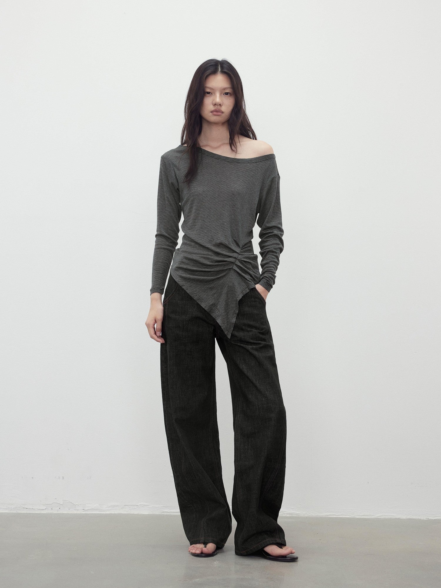 AFTADAWN Striped Pleated Asymmetric Off Shoulder Women&