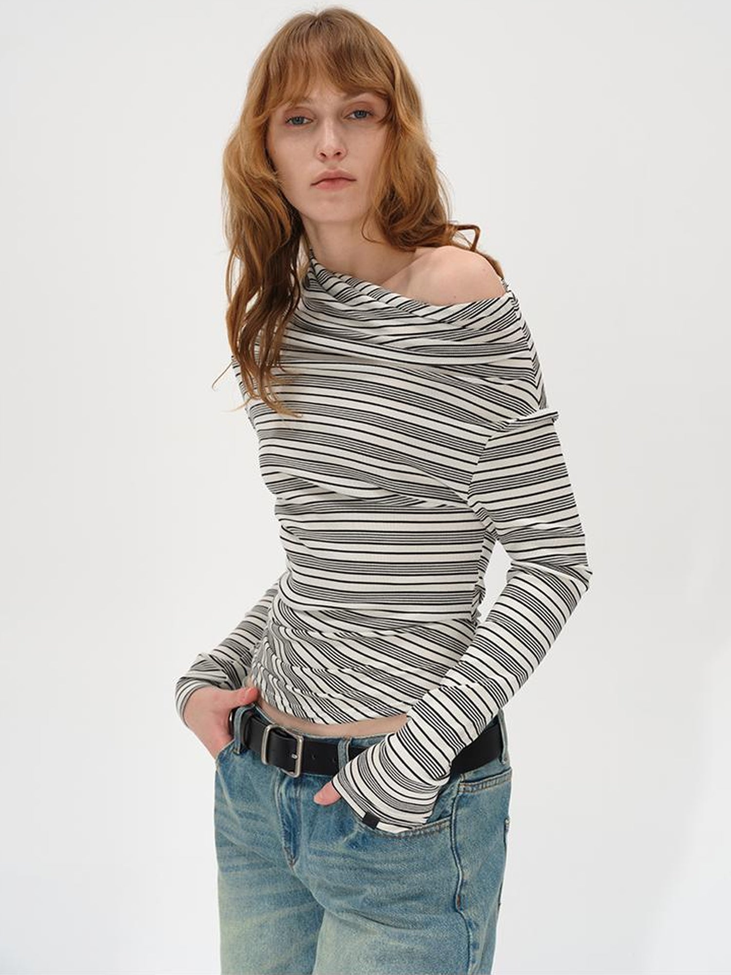 AFTADAWN Striped Stacked Neck Asymmetric Two Way Long Sleeve T-shirt