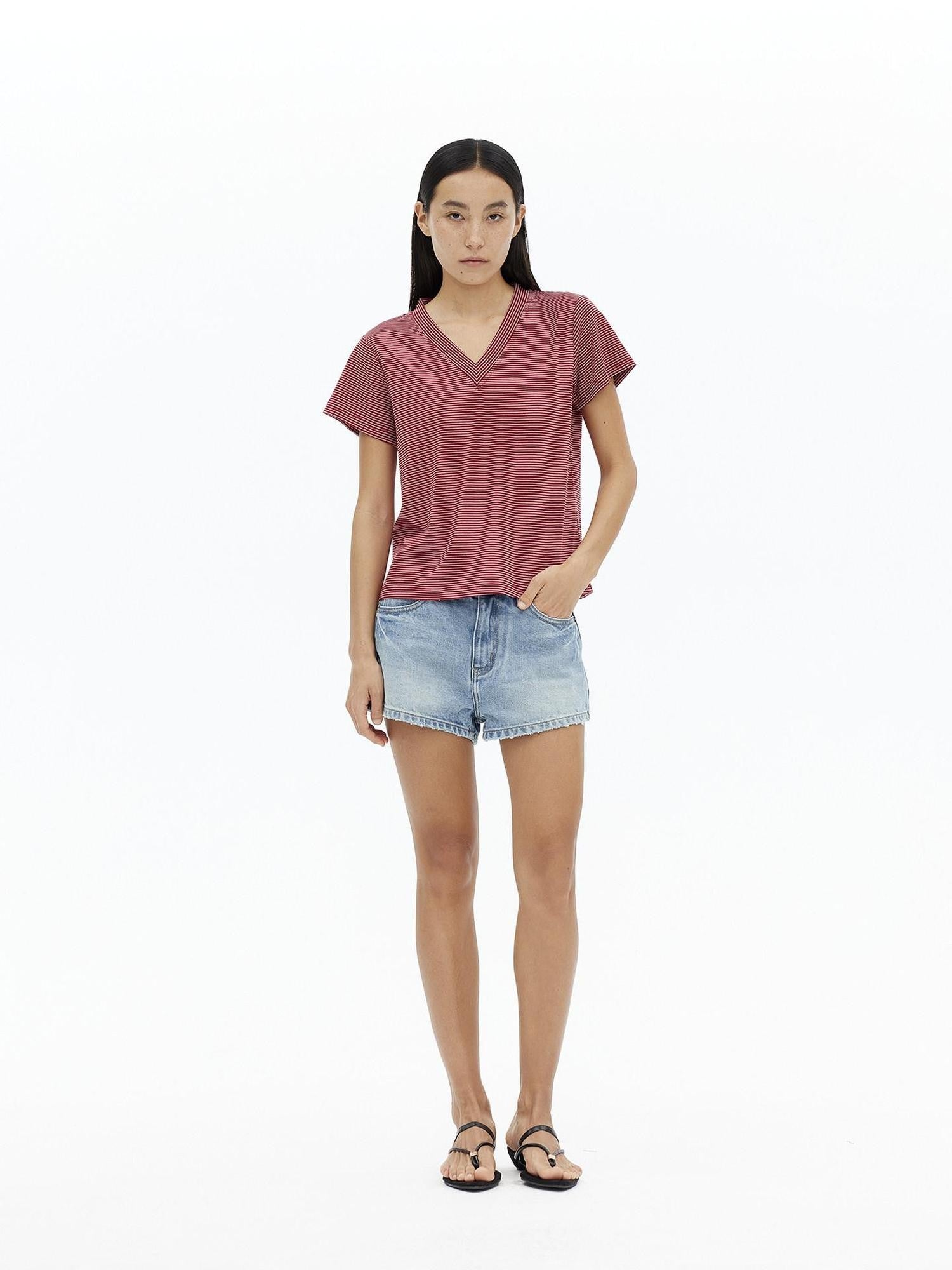 AFTADAWN Striped V-neck Drapey Wrinkle Resistant Women&