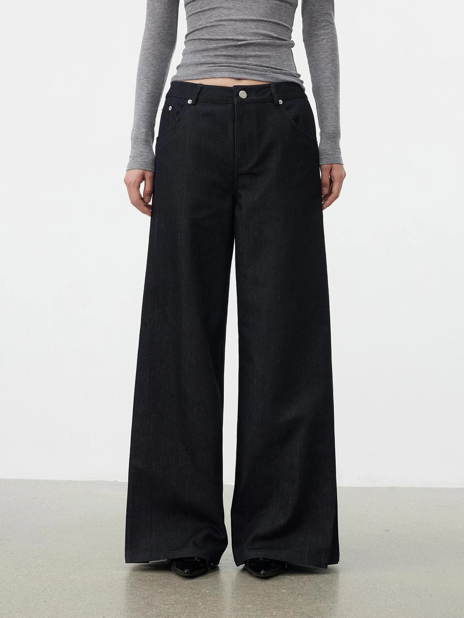 AFTADAWN Textured Side Pleat Embroidered Trousers Pants