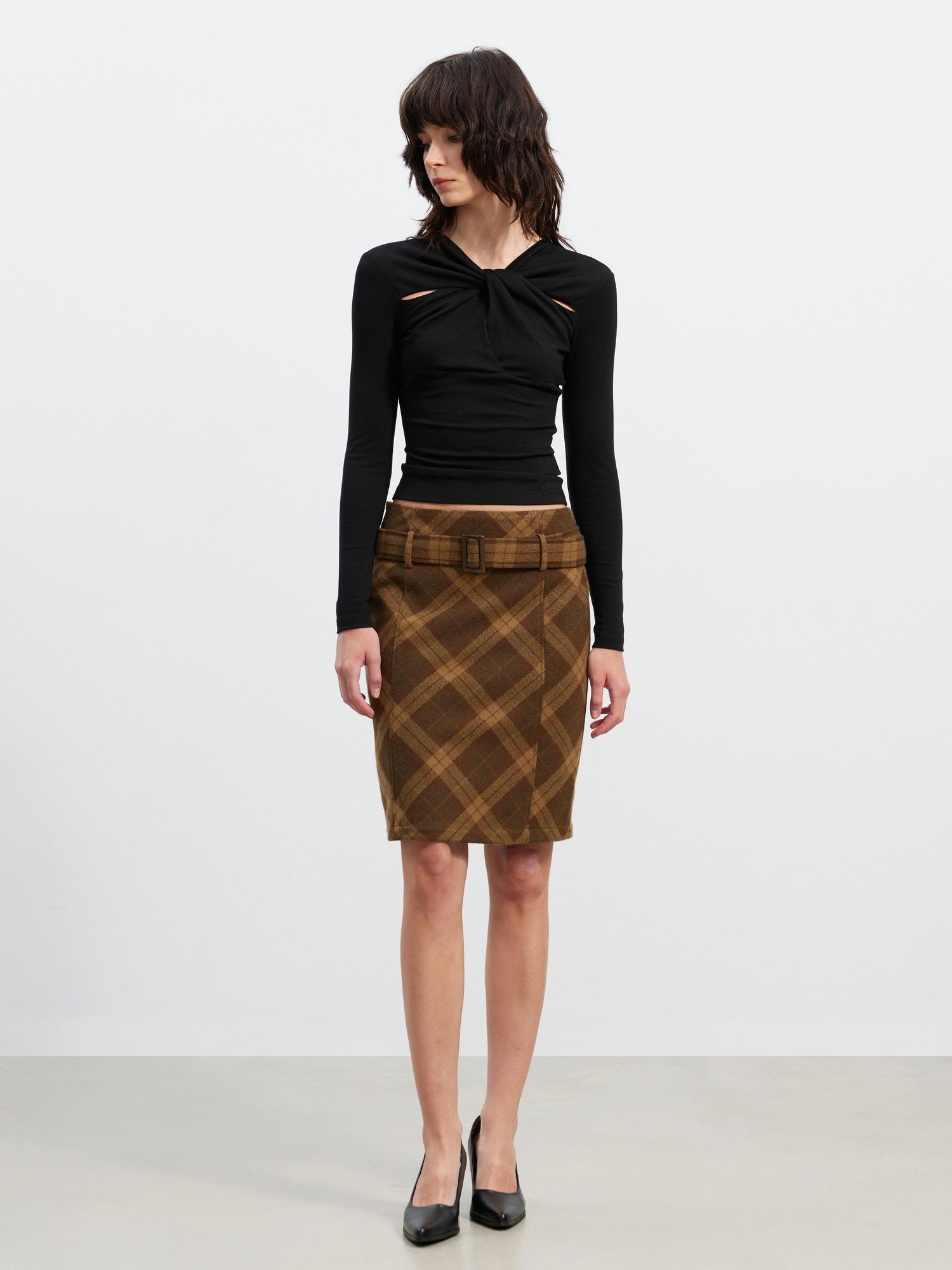 AFTADAWN Twist Knot Pleated Cutout Slim Fit Women&